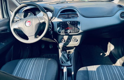 Fiat Punto Evo 1.3 Mjt 75 CV 5 porte Dynamic (19)