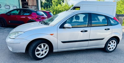 Ford Focus 1.8 TDCi (100CV) cat 5p. Zetec (7)