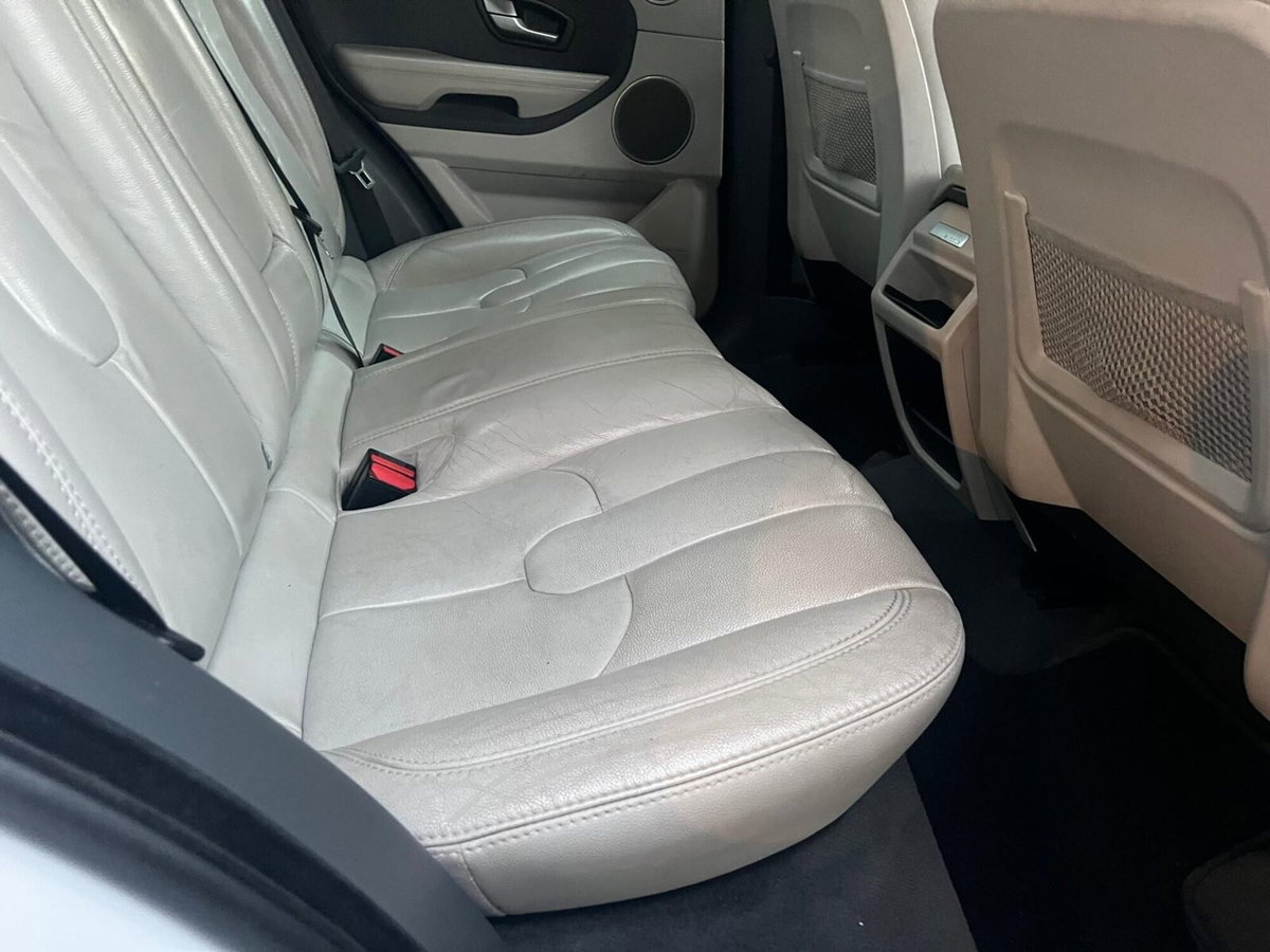 Land Rover Range Rover Evoque 2.2 TD4 5p. Prestige (16)