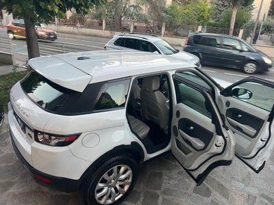 Land Rover Range Rover Evoque 2.2 TD4 5p. Prestige (8)