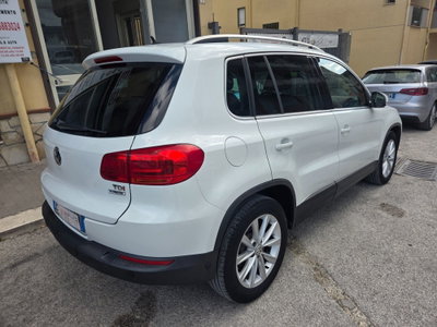 Volkswagen Tiguan 2.0 TDI 140 CV Sport & Style BlueMotion Technology (2)