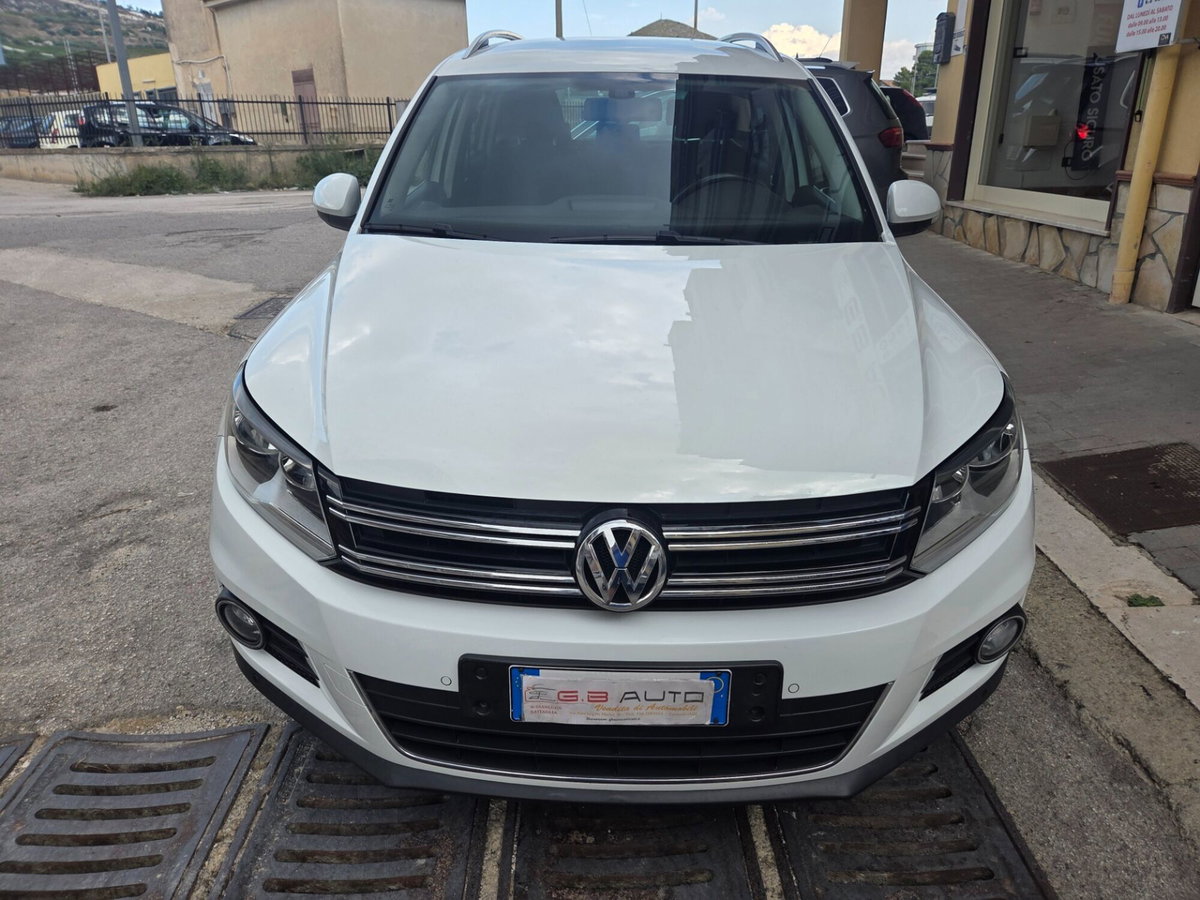 Volkswagen Tiguan 2.0 TDI 140 CV Sport & Style BlueMotion Technology (5)