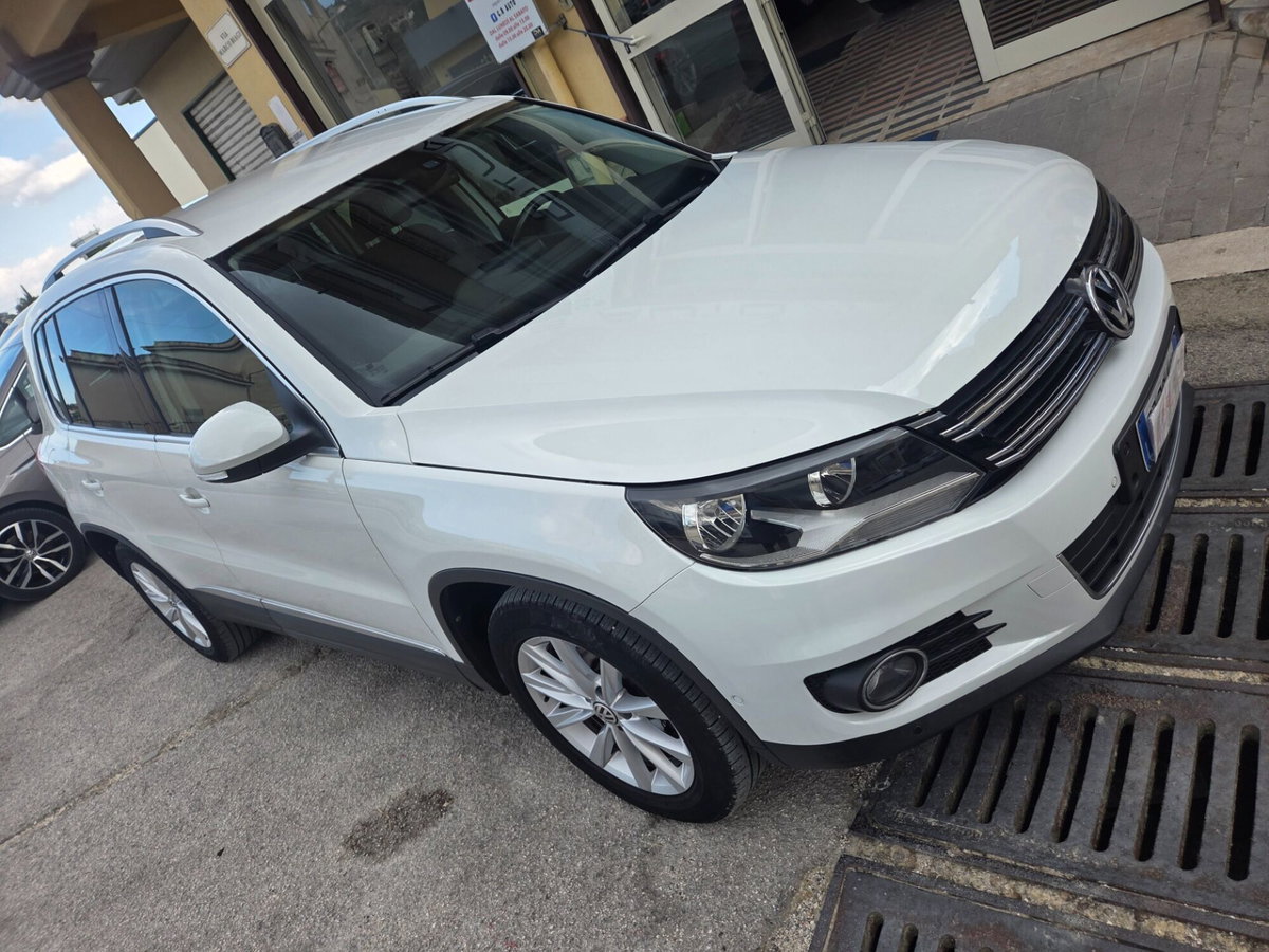 Volkswagen Tiguan 2.0 TDI 140 CV Sport & Style BlueMotion Technology (7)