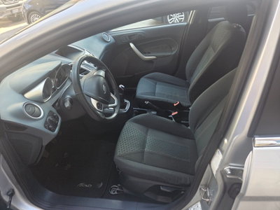 Ford Fiesta 1.4 TDCi 5p. Titanium (9)