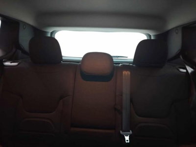 Jeep Renegade 1.6 Mjt 120 CV Limited (7)