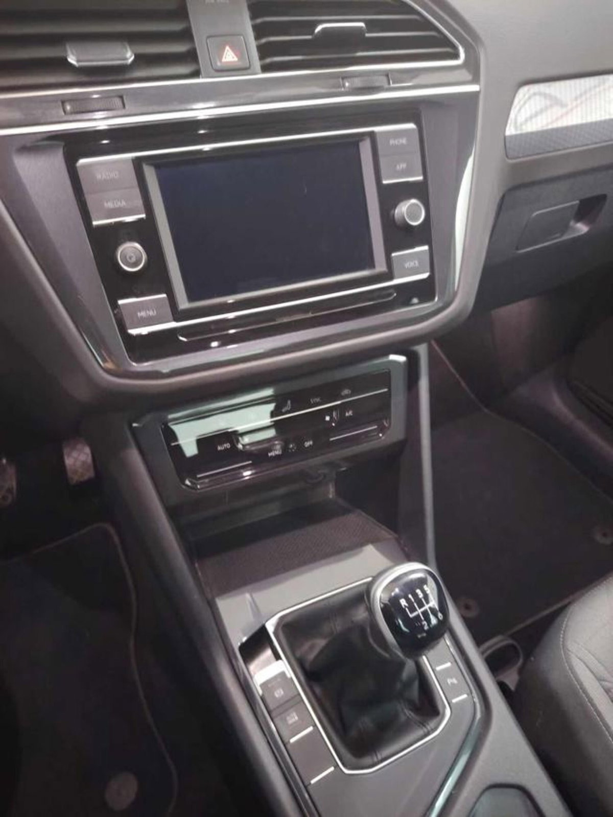 Volkswagen Tiguan 1.5 TSI ACT Life (8)