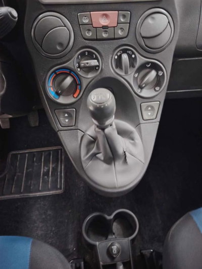 Fiat Panda 1.2 Dynamic (9)