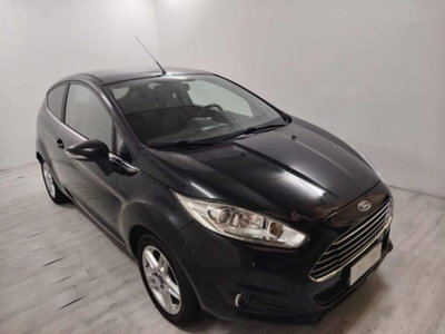 Ford Fiesta 1.5 TDCi 75CV 3 porte Titanium (2)