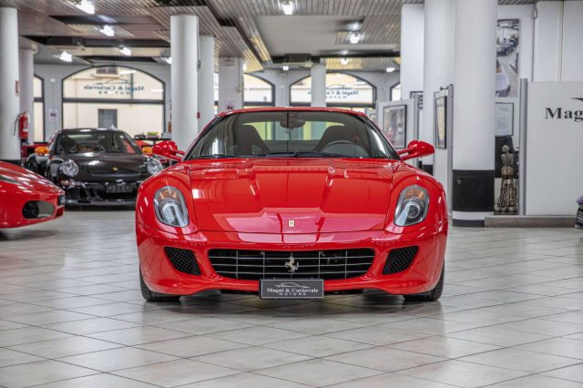 Ferrari 599 Coupé 599 GTB Fiorano (2)