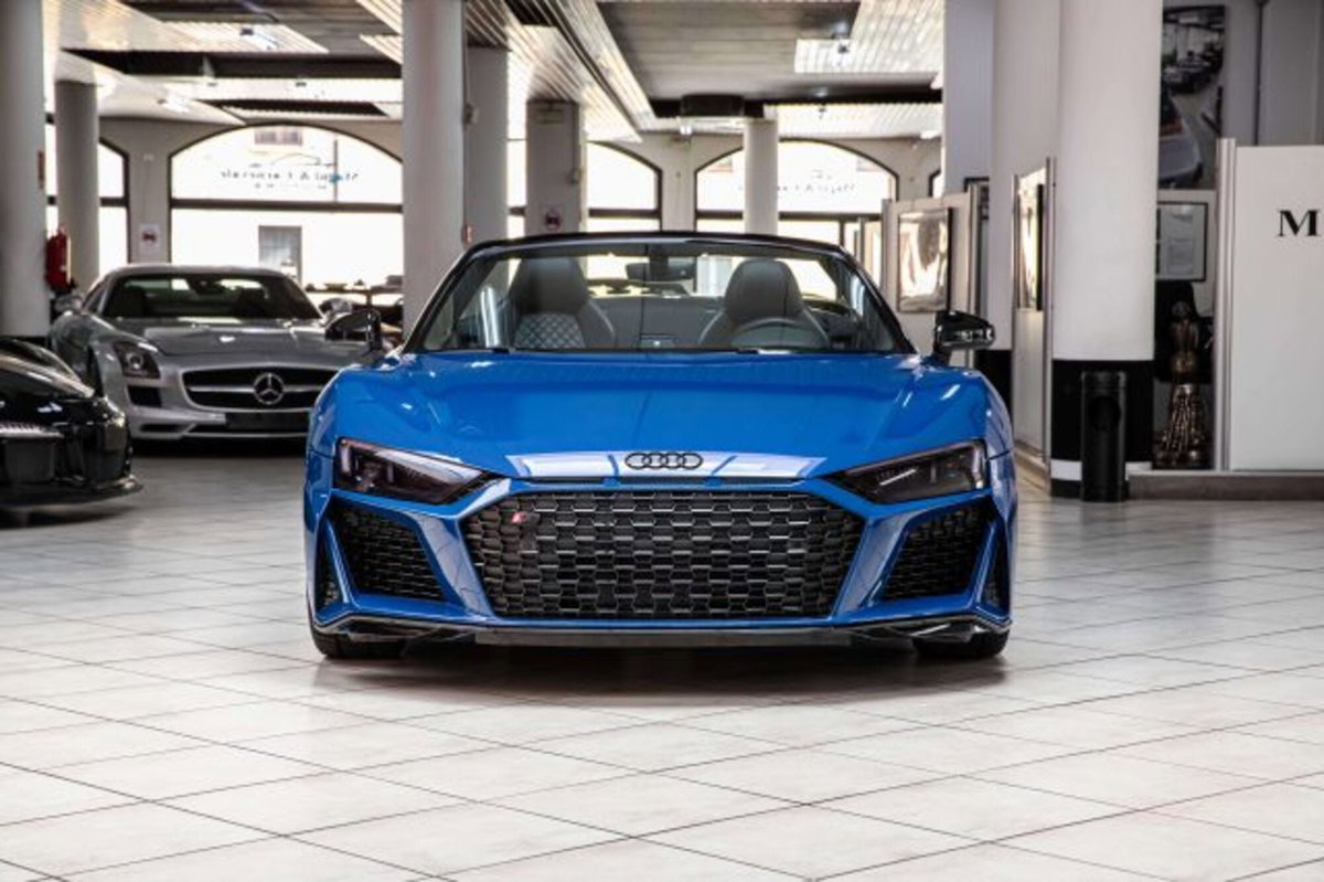 Audi R8 Cabrio Spyder 5.2 V10 performance rwd 570cv s tronic (2)