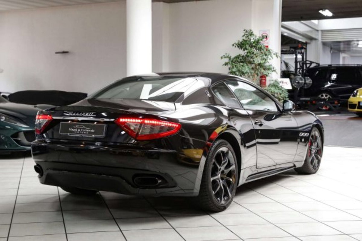 Maserati Granturismo GranTurismo 4.7 V8 Sport (7)