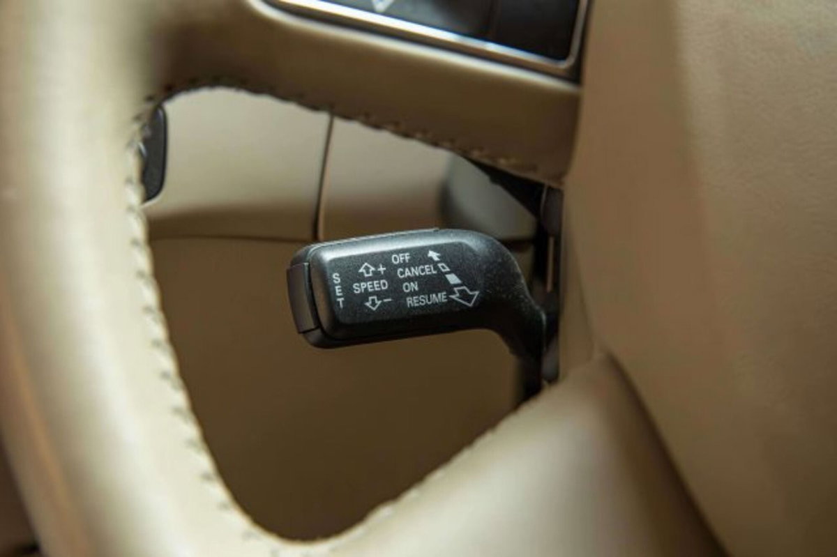Audi A4 Avant 2.0 TFSI 211CV (15)