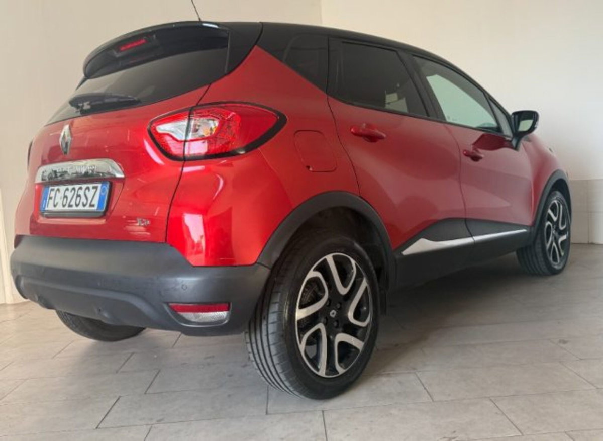 Renault Captur 1.2 TCe 120 CV EDC Energy R-Link (4)
