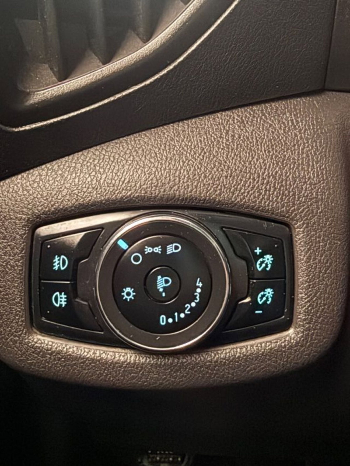 Ford Transit Connect Furgone 230 1.5 TDCi 120CV PL-DC Furgone Trend (18)