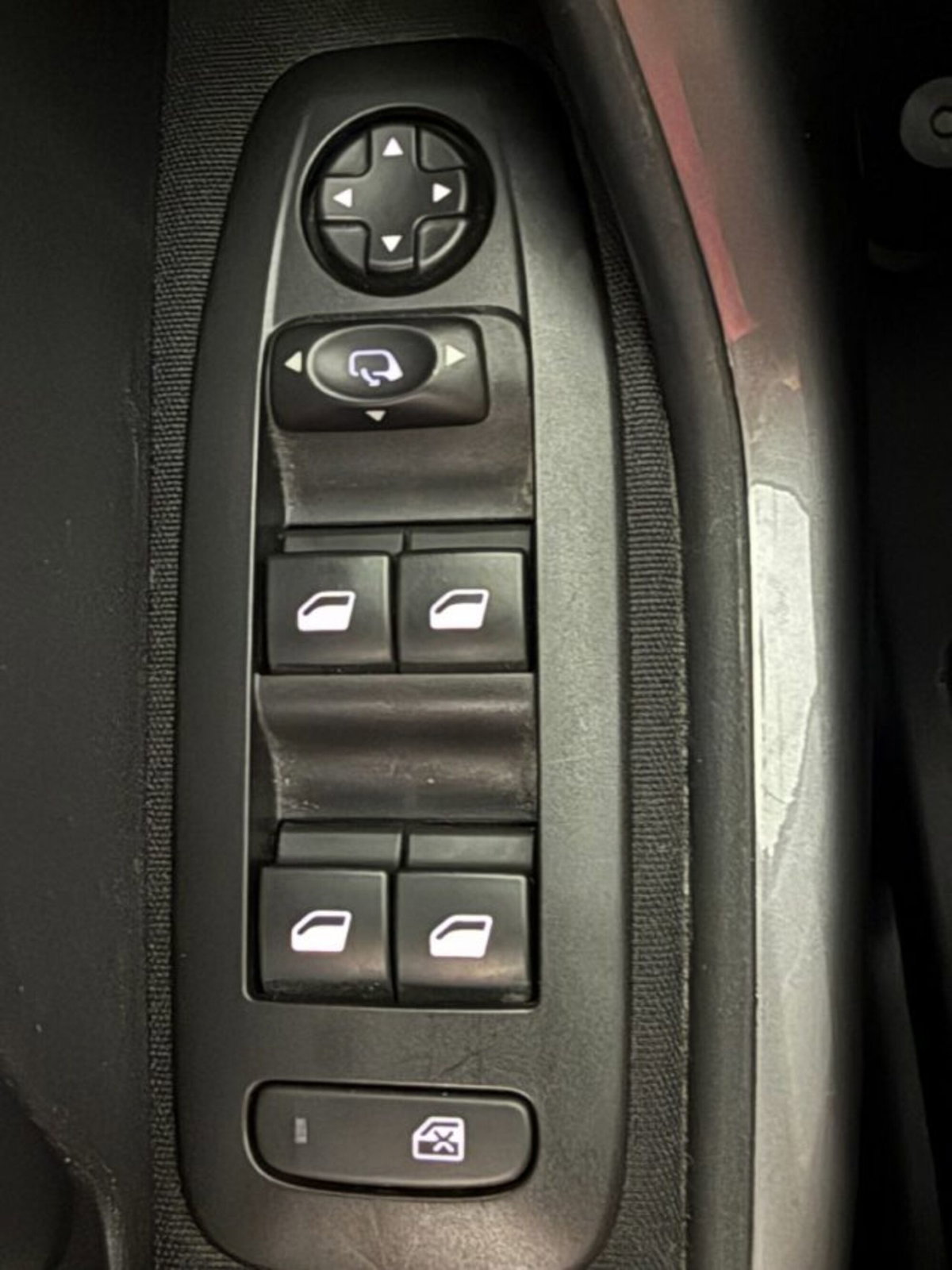 Peugeot 2008 82 S&S Allure (19)