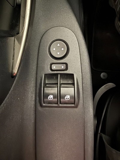 Lancia Ypsilon 1.2 69 CV 5 porte Platinum (19)