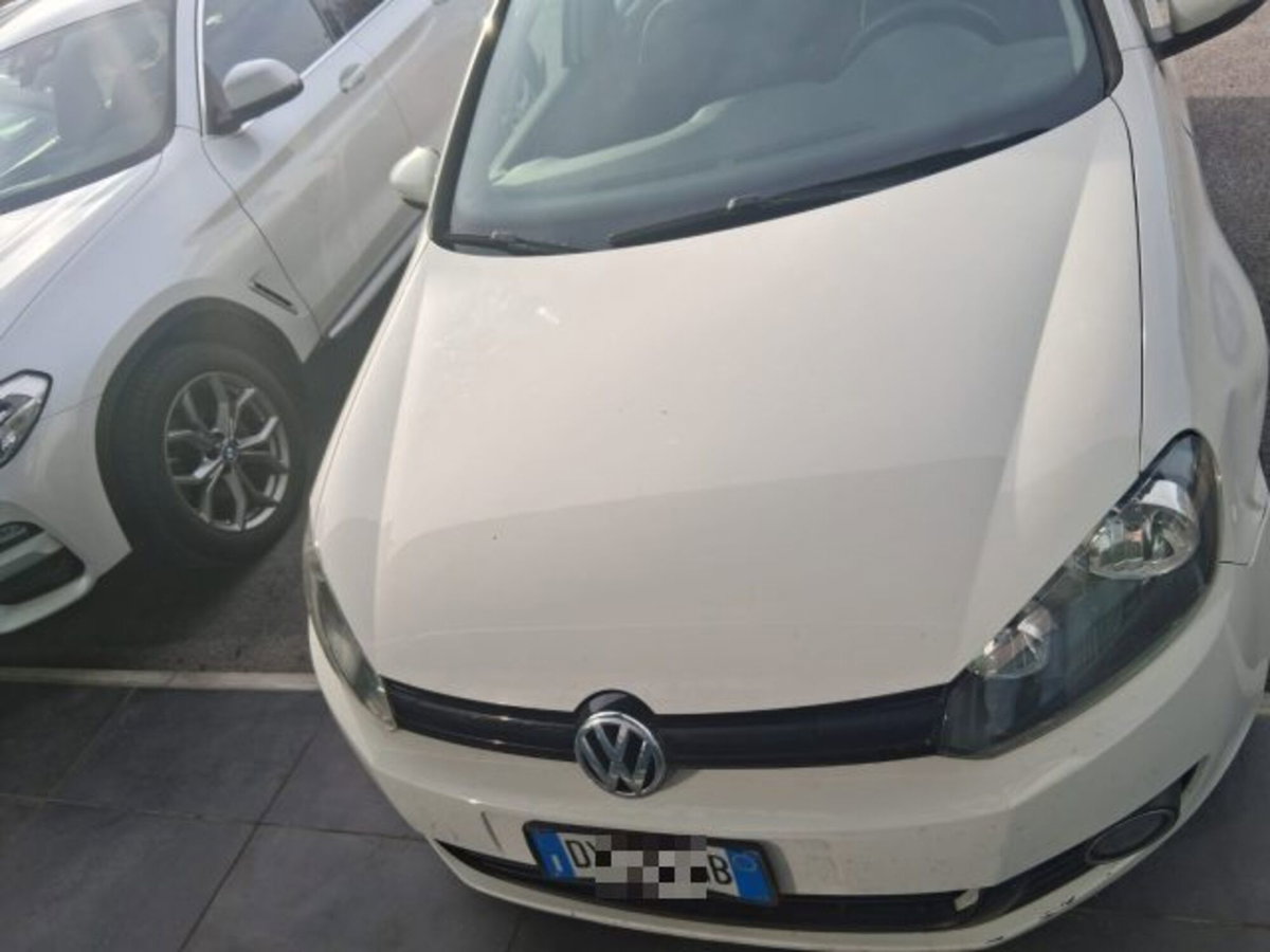 Volkswagen Golf 1.6 TDI DPF 5p. Comfortline (2)