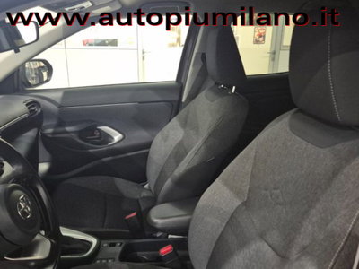 Toyota Yaris Cross 1.5h GR Sport Black Sky fwd 116cv e-cvt (9)
