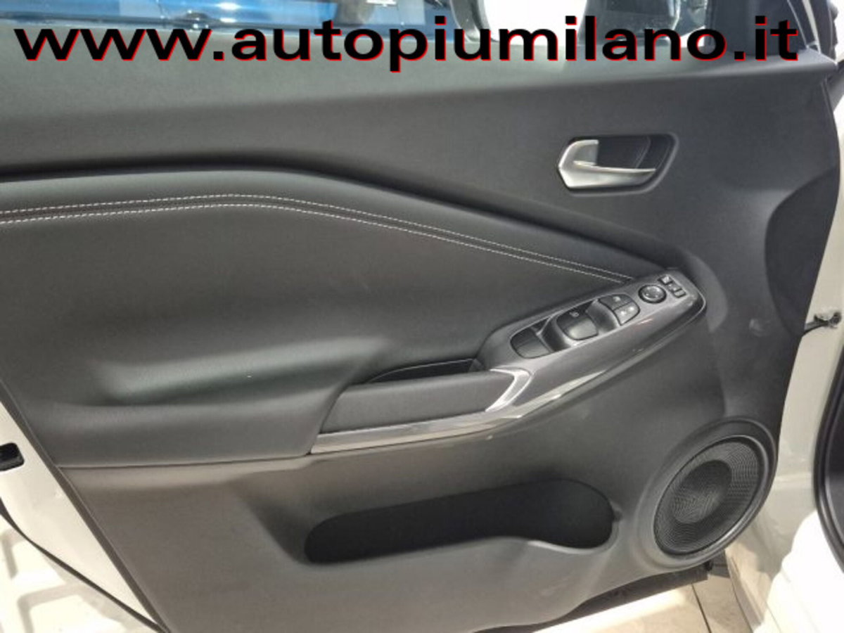 Nissan Juke 1.0 dig-t N-Connecta 114cv dct (10)