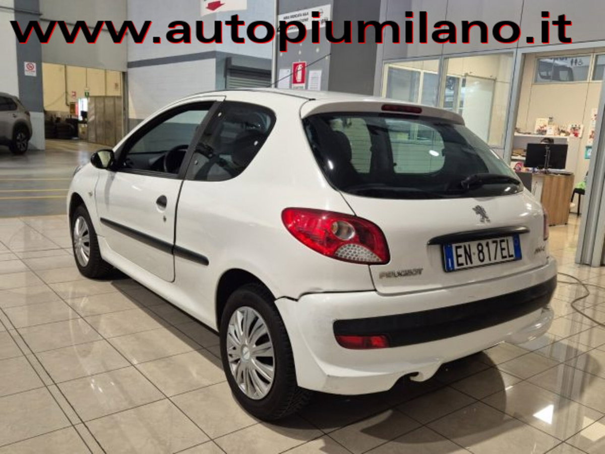 Peugeot 206 60CV 3p. Urban (4)