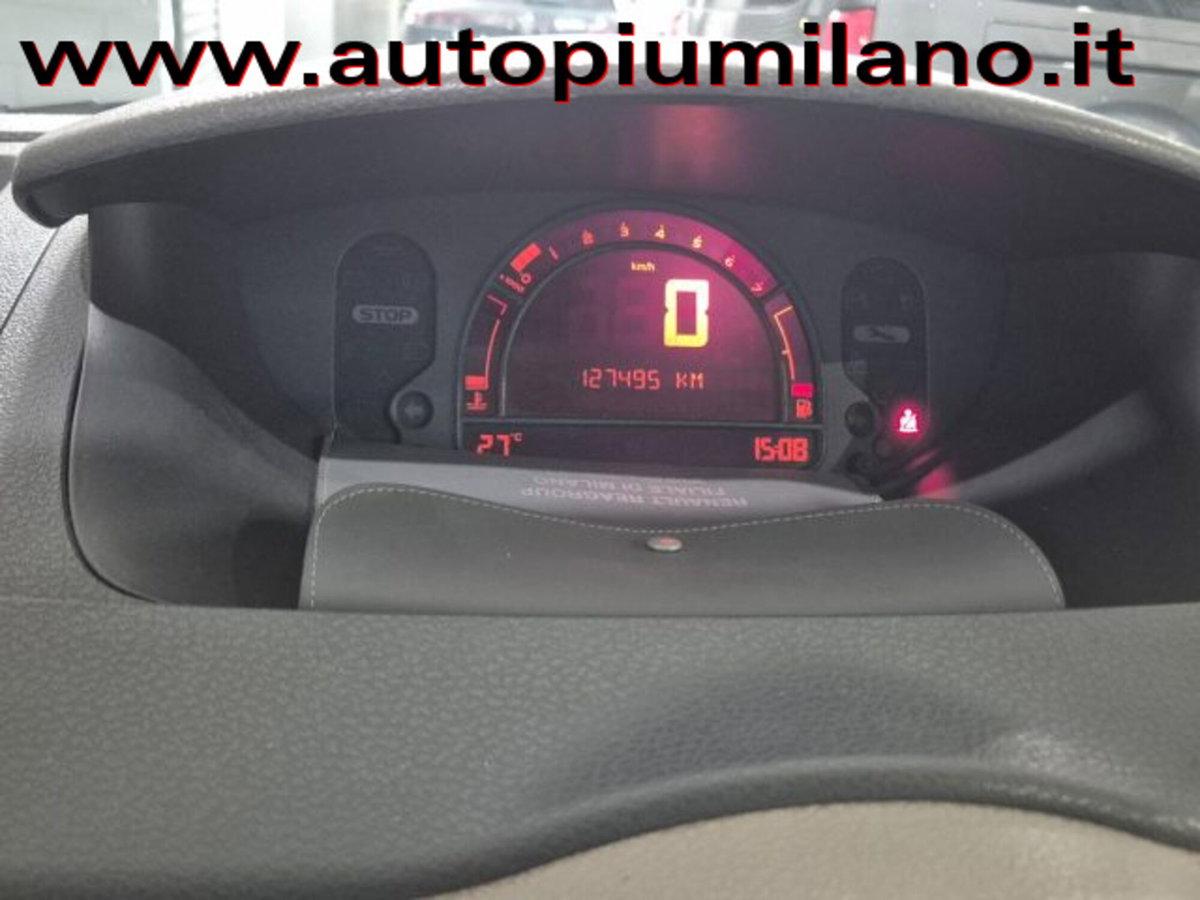 Renault Modus 1.2 16V Confort Authentique (9)