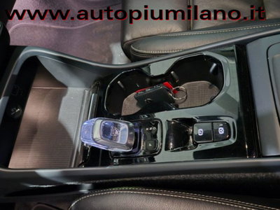 Volvo XC40 B4 AWD Geartronic Inscription (12)