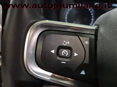 Volvo XC40 B4 AWD Geartronic Inscription (9)