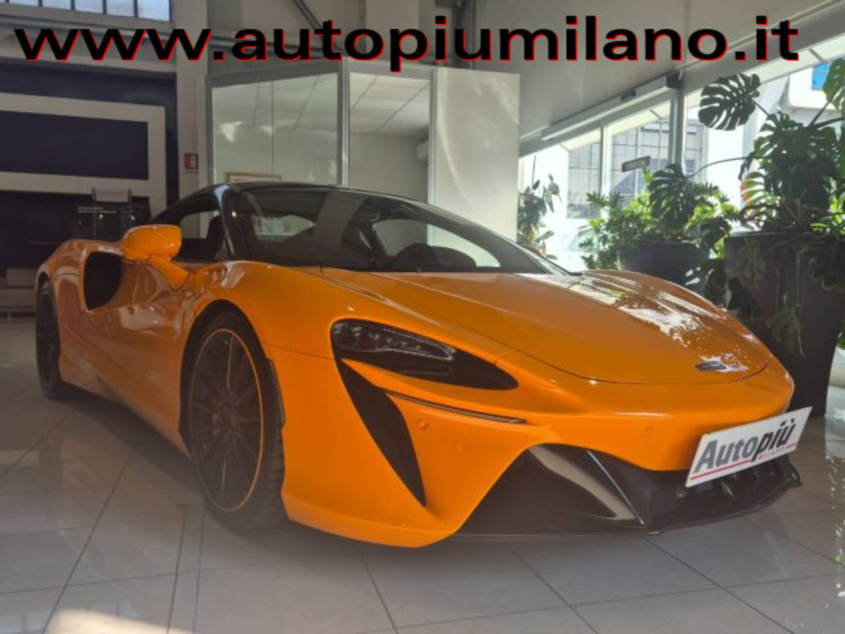 McLaren Artura Coupé  Artura Coupé 3.0 ssg8 (3)