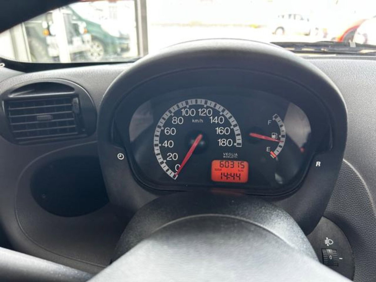 Fiat Seicento 1.1i cat SX (8)