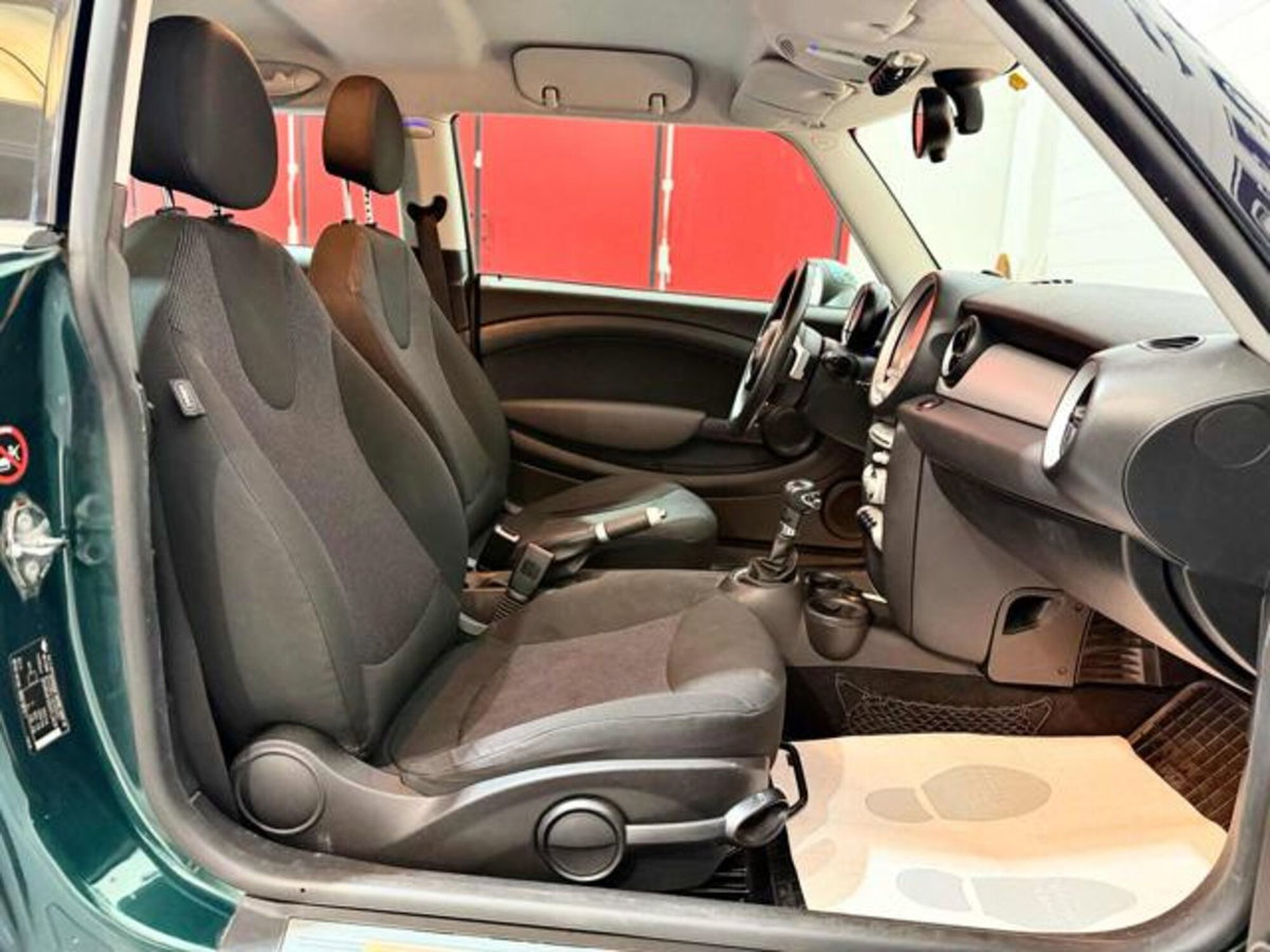 MINI Mini 1.6 16V Cooper Chili (12)