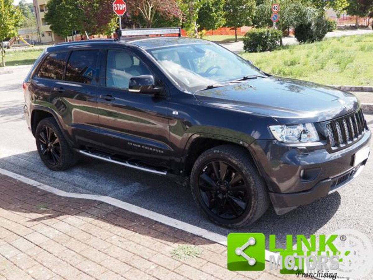 Jeep Grand Cherokee 3.0 CRD 241 CV Limited (3)