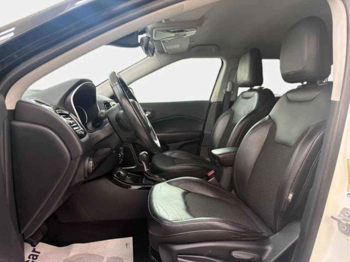 Jeep Compass 2.0 Multijet II aut. 4WD Limited (11)