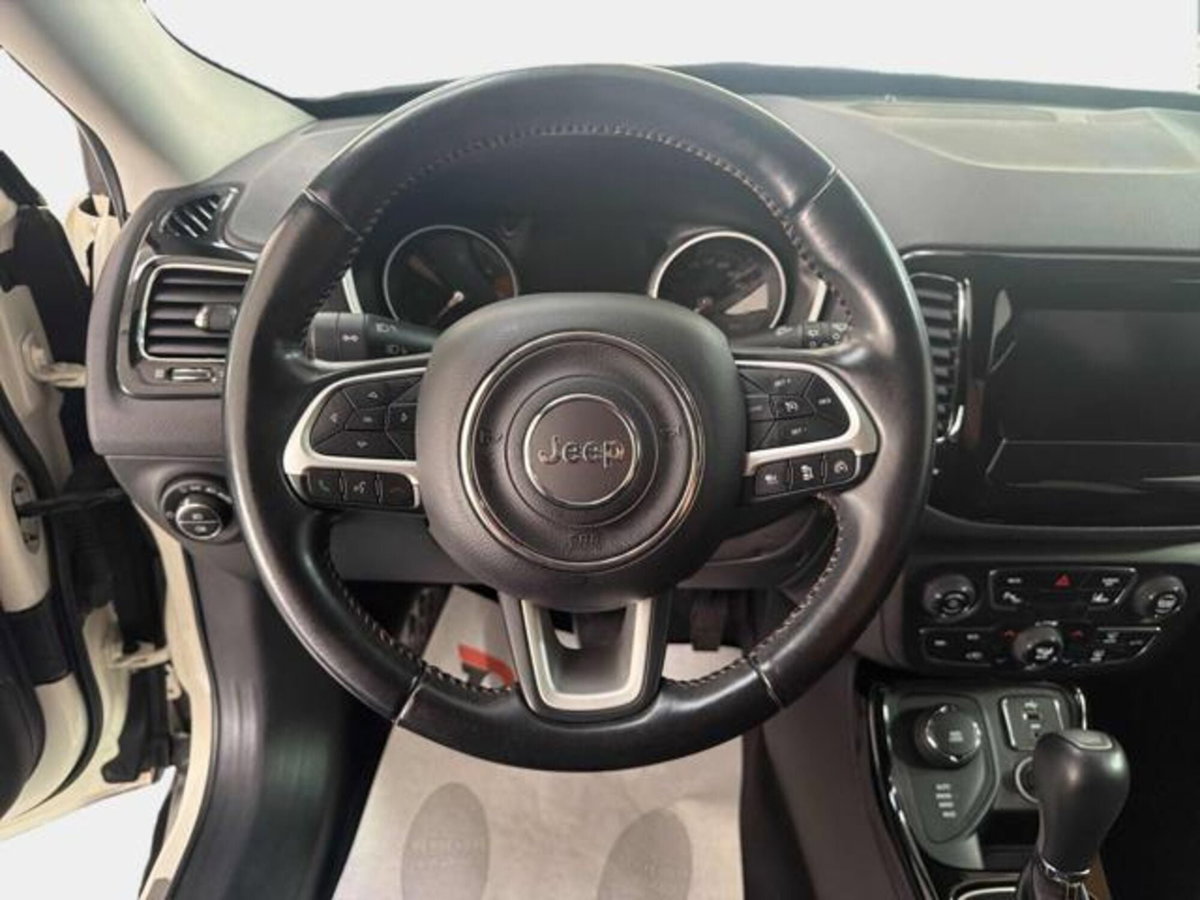 Jeep Compass 2.0 Multijet II aut. 4WD Limited (8)