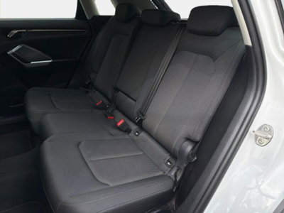 Audi Q3 35 TDI quattro S tronic Business (13)