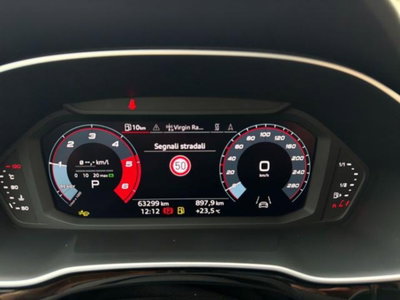 Audi Q3 35 TDI quattro S tronic Business (9)