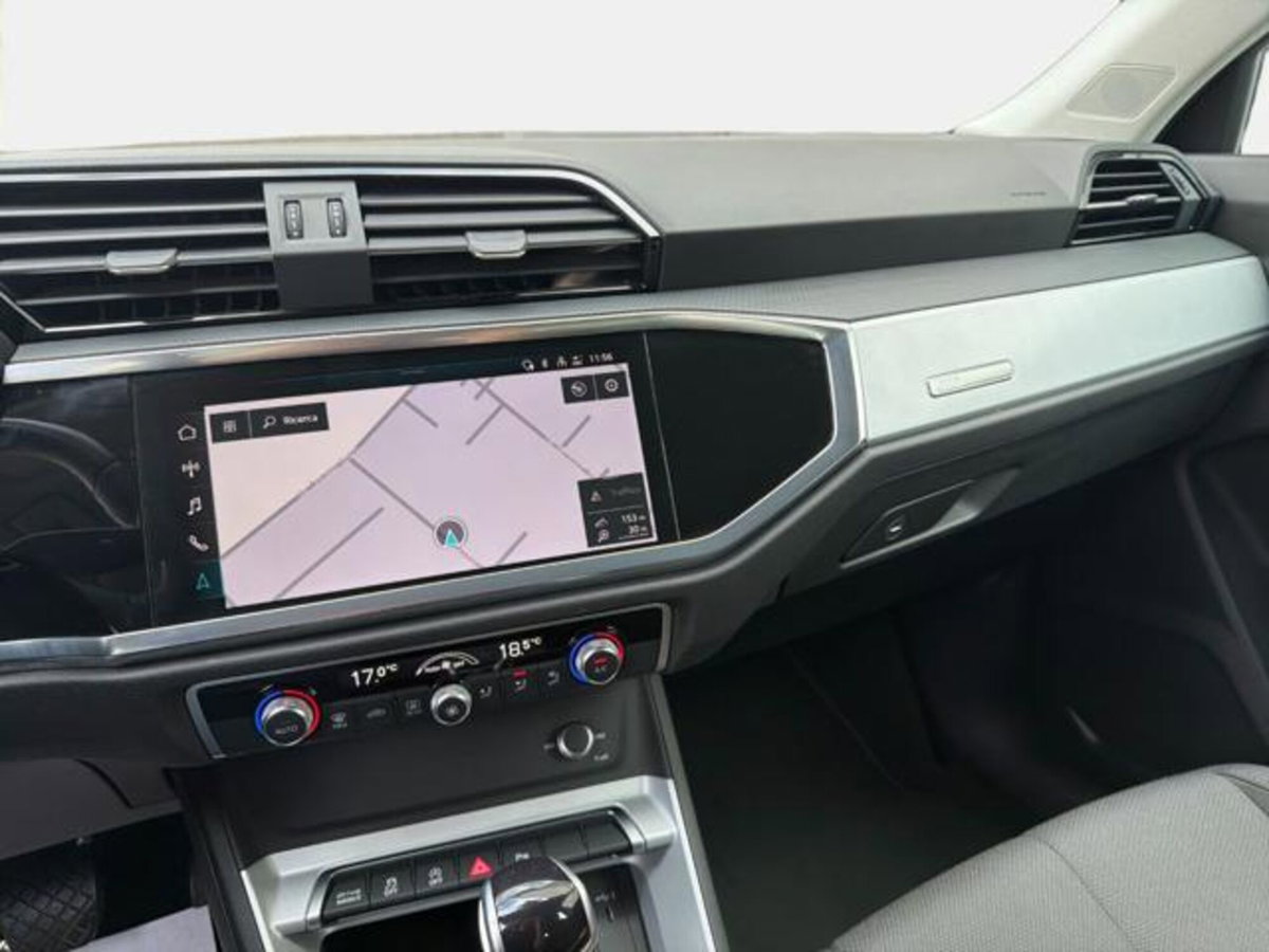 Audi Q3 Sportback 35 TDI Business Plus (10)