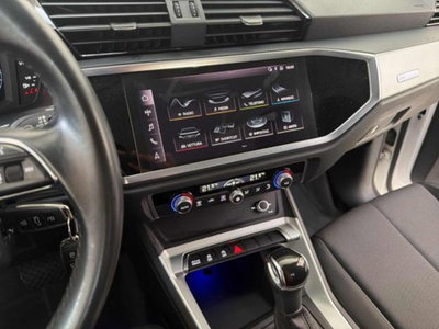 Audi Q3 Sportback 35 TDI quattro S tronic Business Plus (10)
