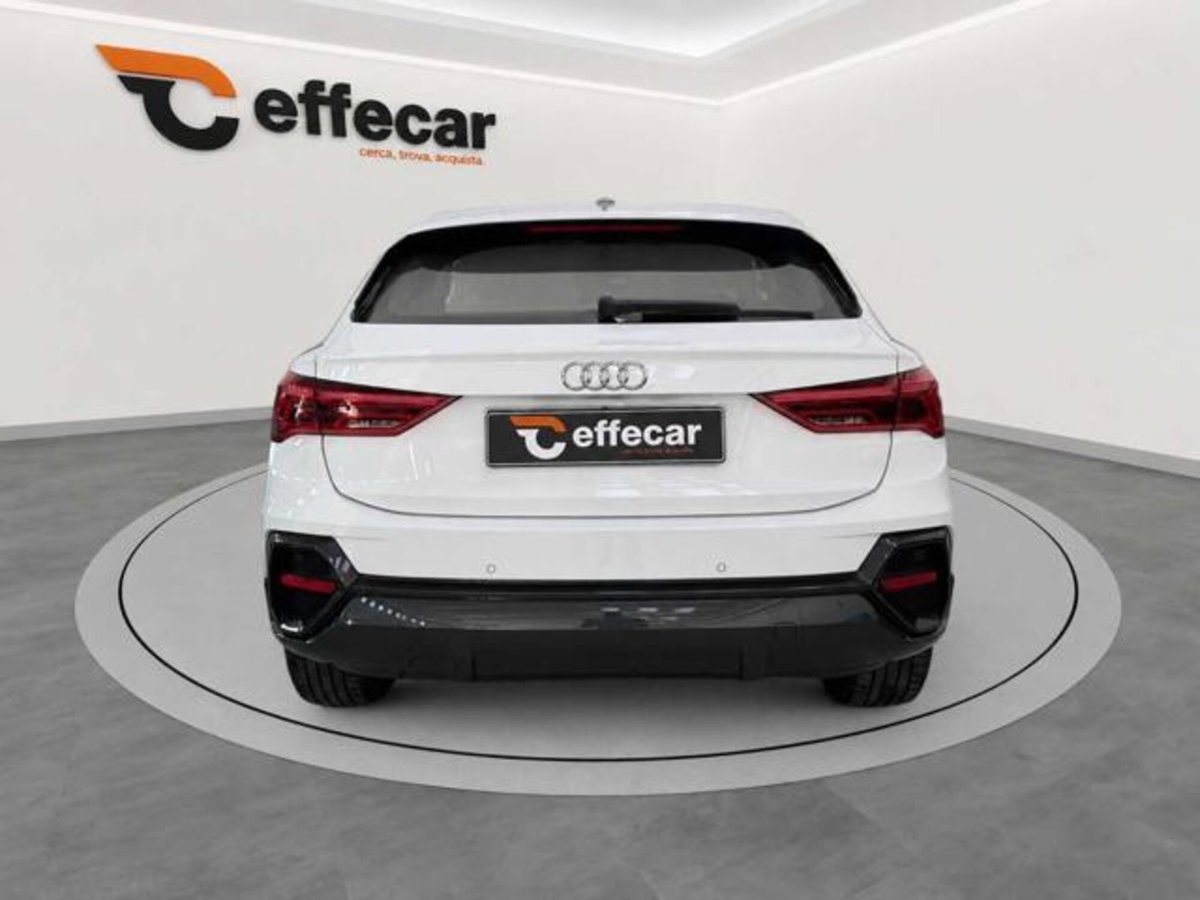 Audi Q3 Sportback 35 TDI quattro S tronic Business Plus (5)