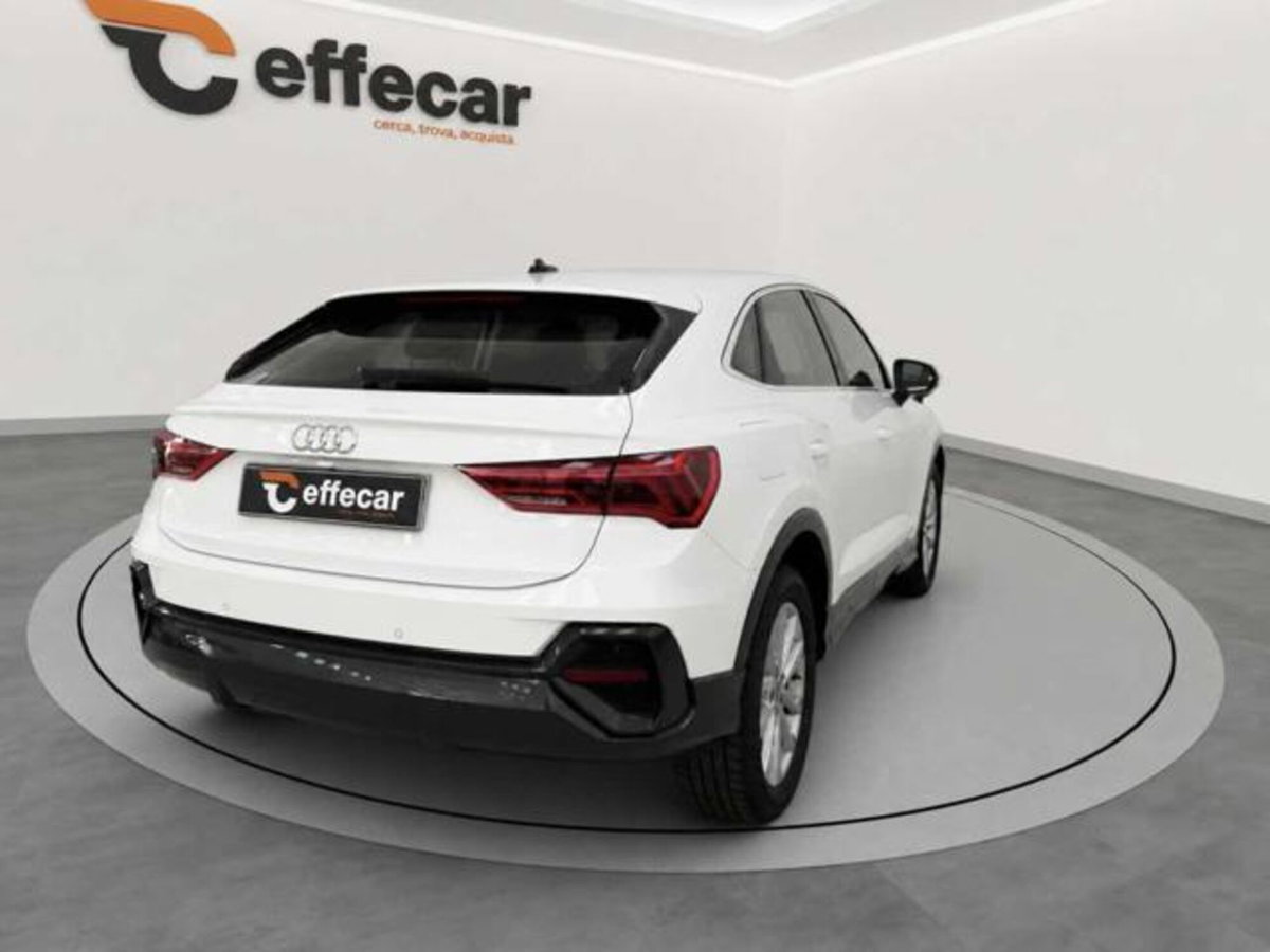 Audi Q3 Sportback 35 TDI quattro S tronic Business Plus (6)