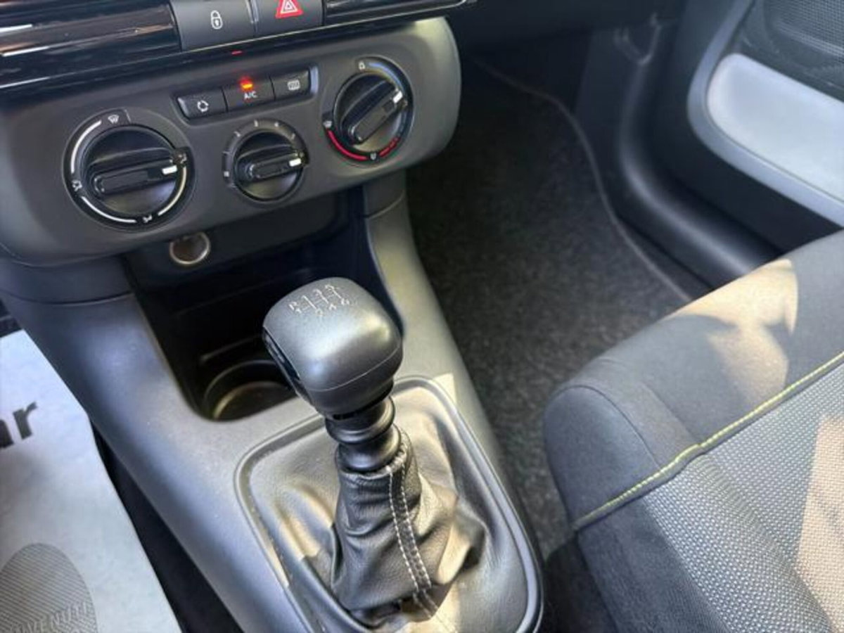 Citroen C3 BlueHDi 100 S&S Van Feel (11)