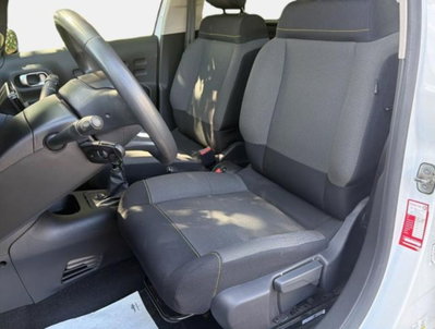 Citroen C3 BlueHDi 100 S&S Van Feel (12)