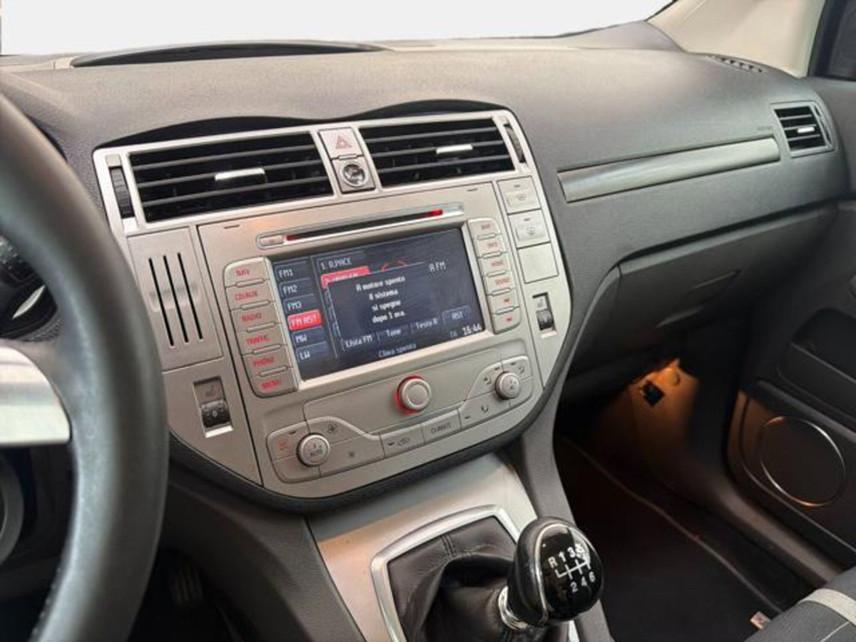 Ford Kuga 2.0 TDCi 163 CV 4WD Titanium DPF (10)