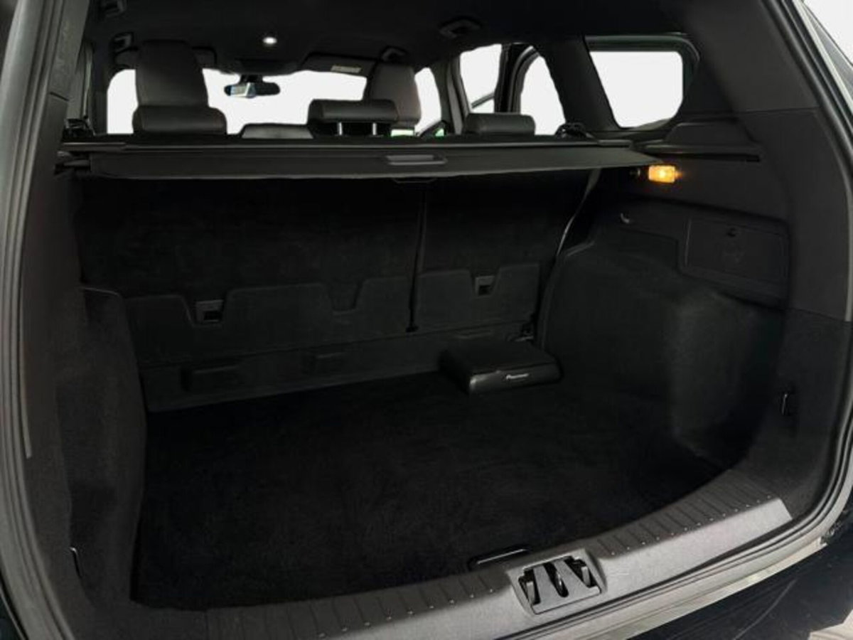 Ford Kuga 2.0 TDCI 150 CV S&S 4WD Powershift ST-Line (14)