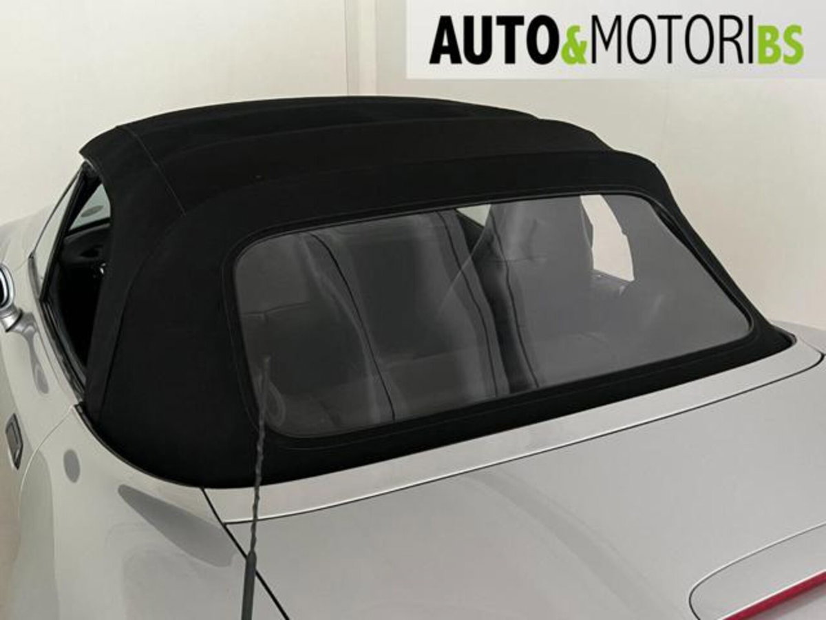 BMW Z3 Cabrio 1.8 cat Roadster (15)