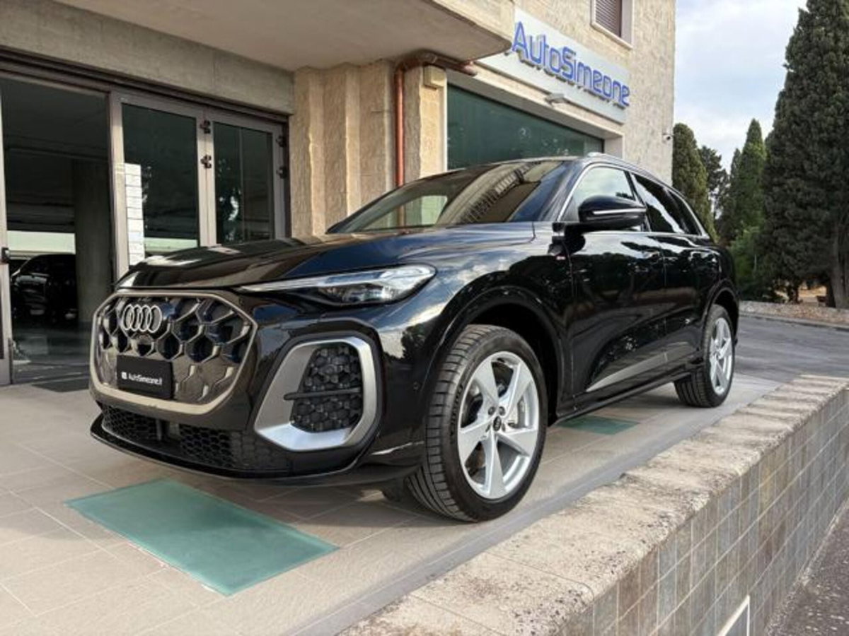 Audi Q5 40 2.0 tdi mhev 12V S line quattro s-tronic