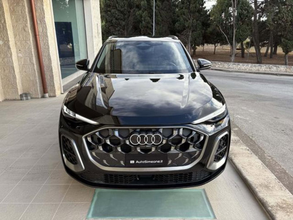 Audi Q5 40 2.0 tdi mhev 12V S line quattro s-tronic (2)