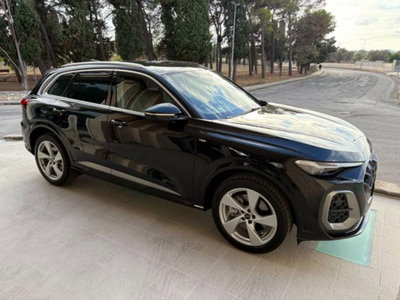 Audi Q5 40 2.0 tdi mhev 12V S line quattro s-tronic (3)