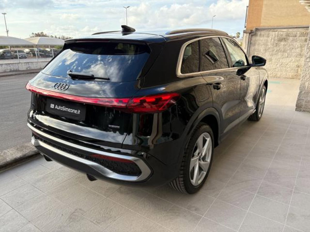 Audi Q5 40 2.0 tdi mhev 12V S line quattro s-tronic (5)