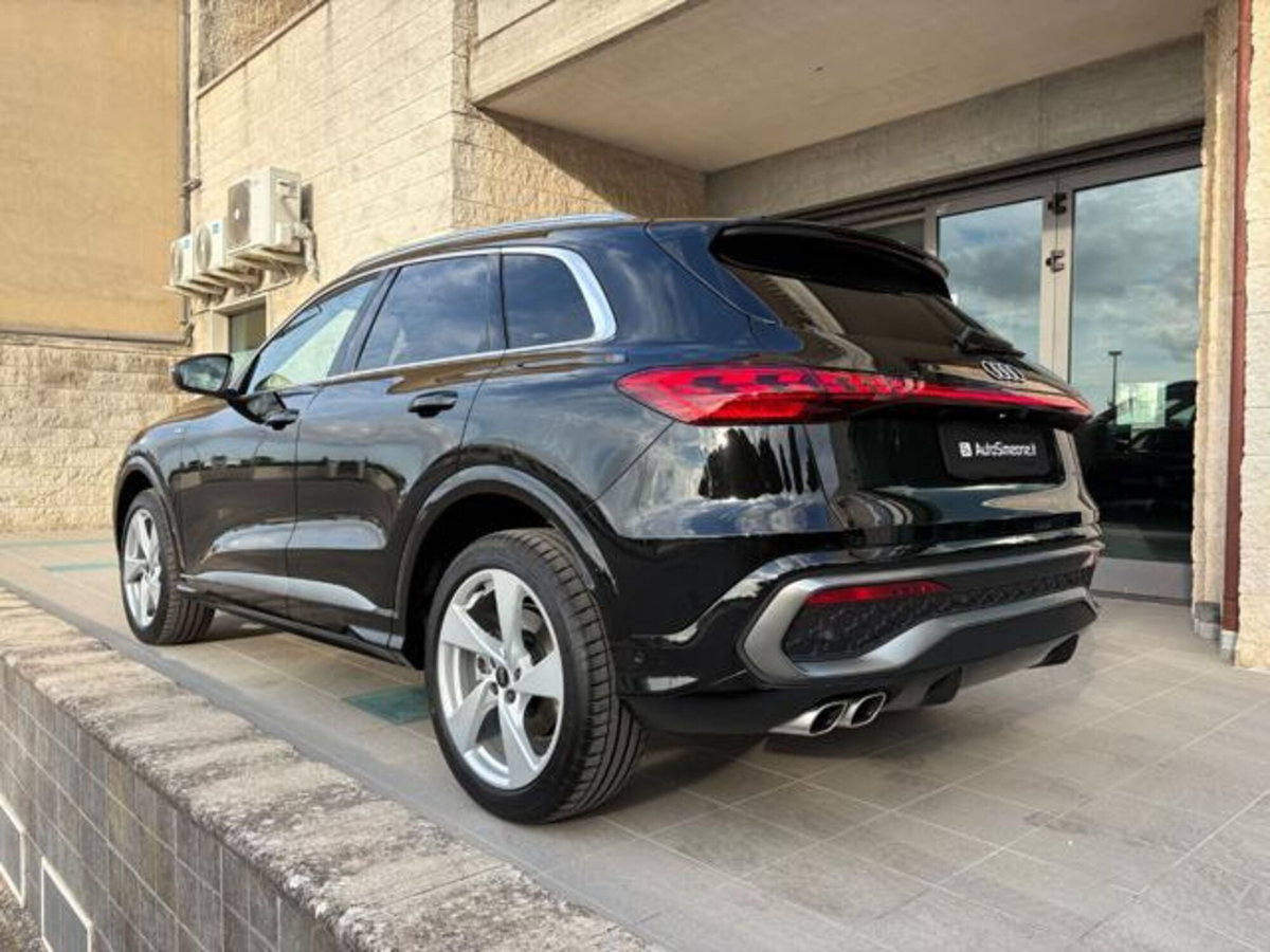 Audi Q5 40 2.0 tdi mhev 12V S line quattro s-tronic (7)