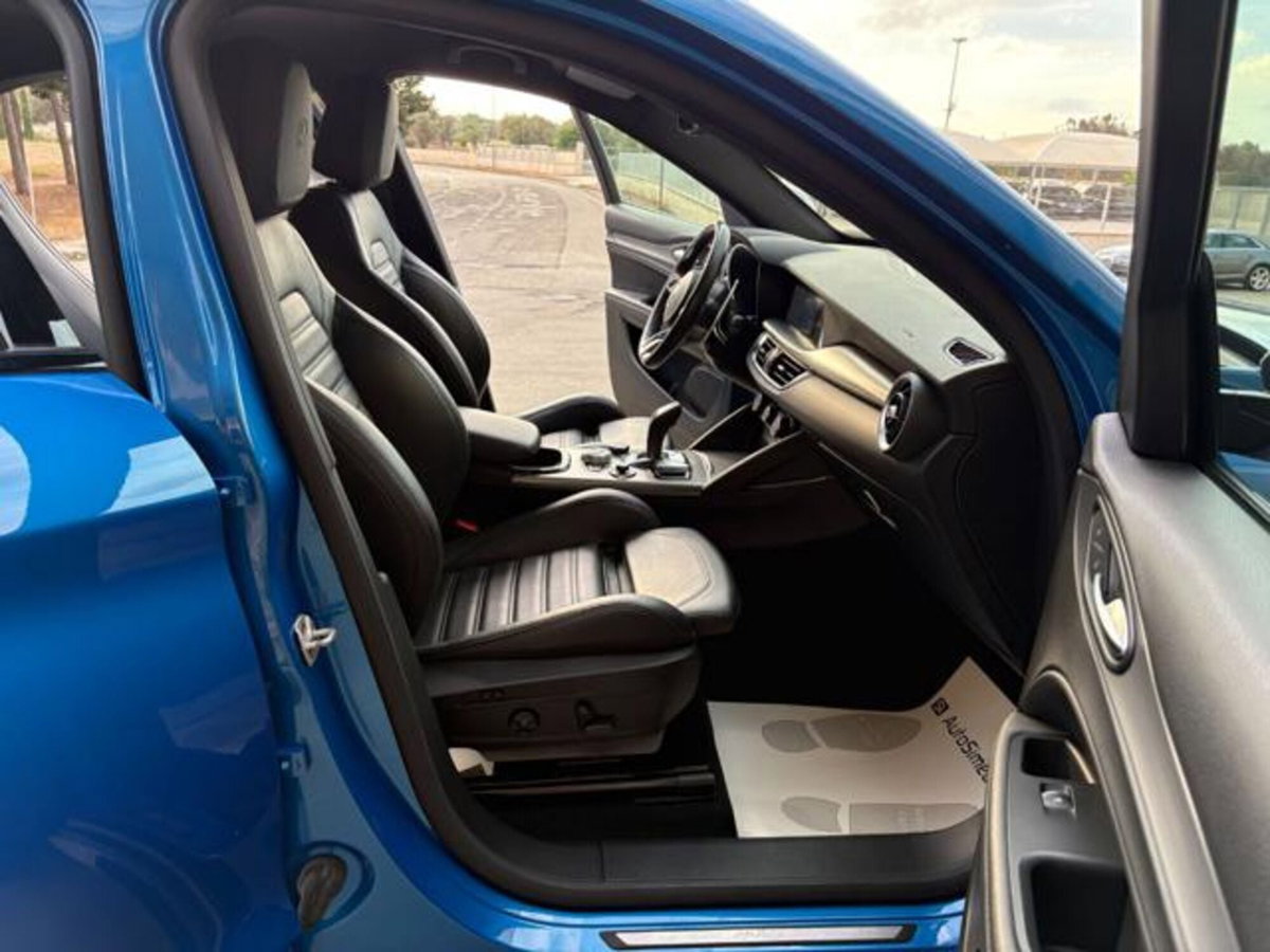 Alfa Romeo Stelvio Stelvio 2.2 Turbodiesel 210 CV AT8 Q4 Veloce (9)
